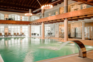 indoor pool im ana hotel sport brasov
